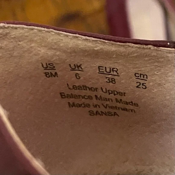 Franco Sarto Red Flats Modern Loafers - Picture 4 of 8